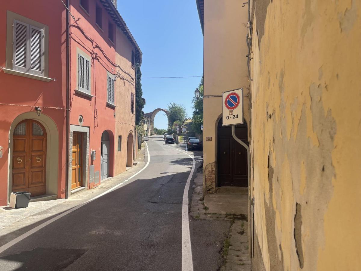 Toscana Holiday Village Montopoli in Val dʼArno Kültér fotó