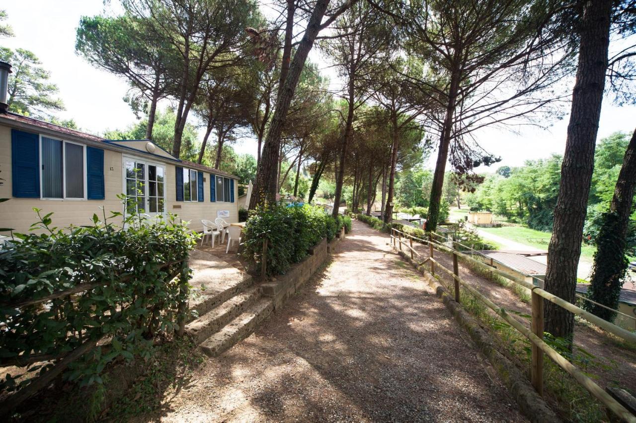 Toscana Holiday Village Montopoli in Val dʼArno Kültér fotó